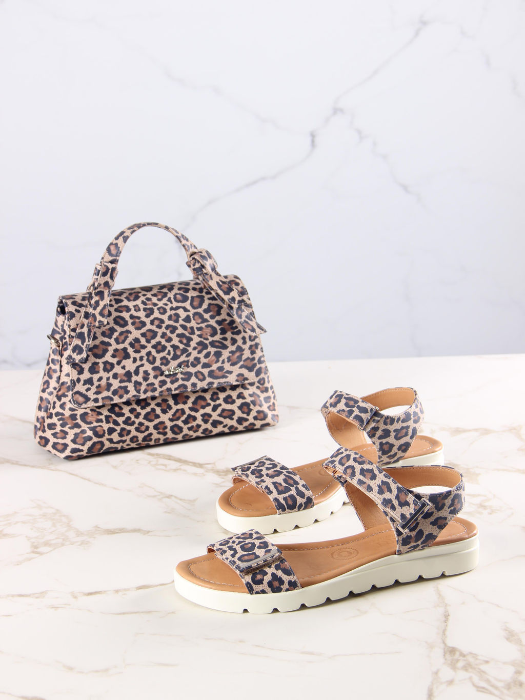 Босоножки 2020.115w.Бежевые леопард