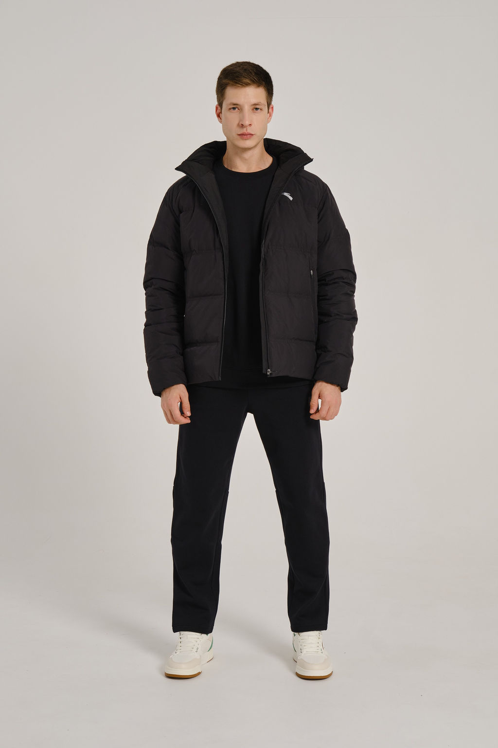 Пуховик короткий Черный TRN Down Jacket