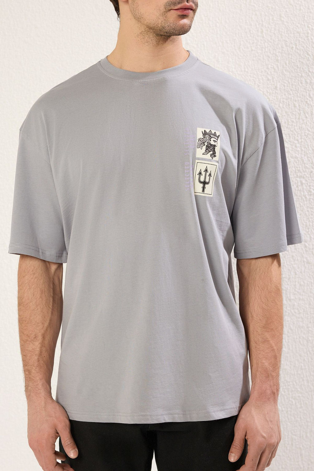 TRENDYOL MAN Lacivert Oversize/Genis Kesim K?sa Kollu Sanat Bask?l? 100% Pamuklu T-Shirt TMNSS21TS3559 - Trendyolmilla фото 4