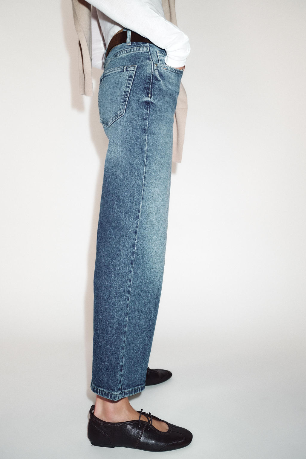 Z.10 HIGH-WAIST BELTED CULOTTES JEANS - Zara фото 15
