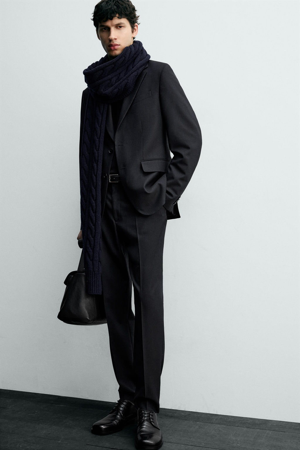 PINSTRIPED SUIT TROUSERS - Zara фото 5