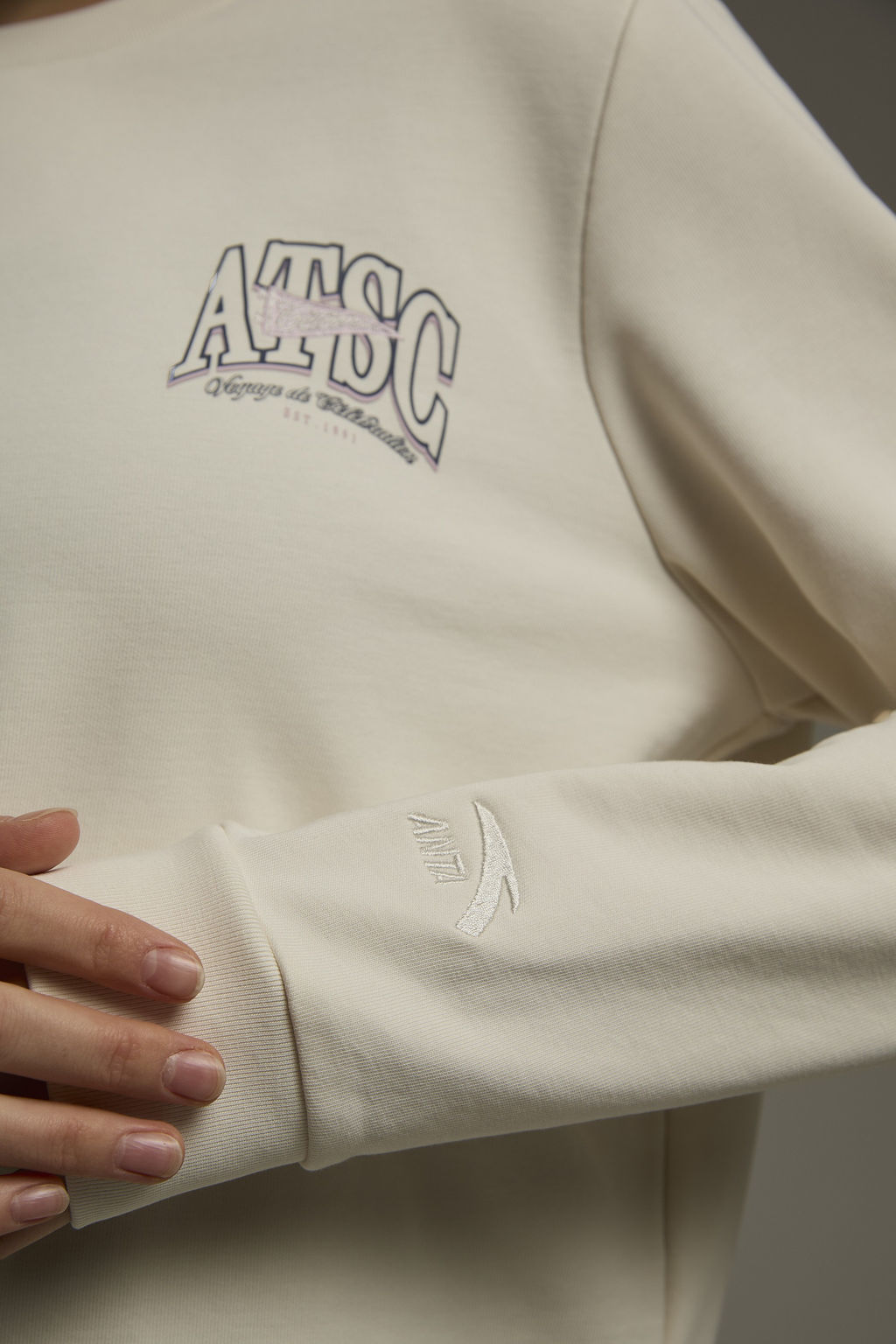 Свитшот Белый - Anta фото 5