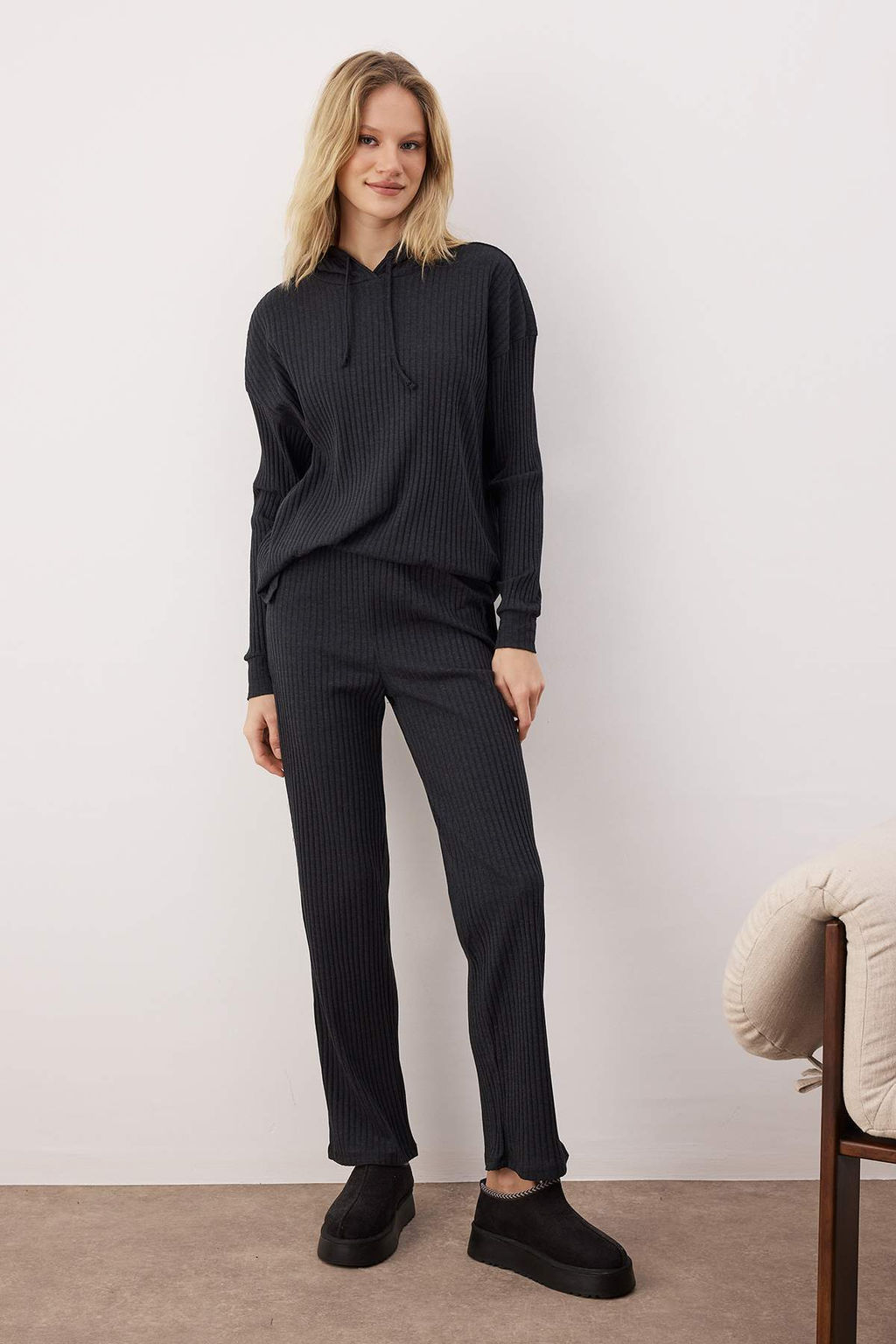 Trendyolmilla Lacivert Kapusonlu Fitilli Orme Pijama Tak?m? THMAW22AU0334  фото 15