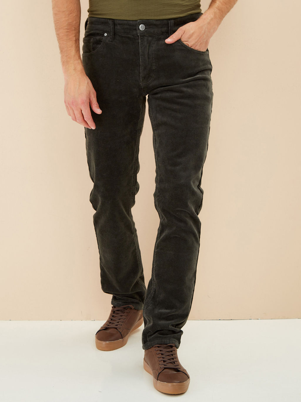 Утепленные мужские вельветовые брюки прямого кроя на флисе - Mossmore фото 27