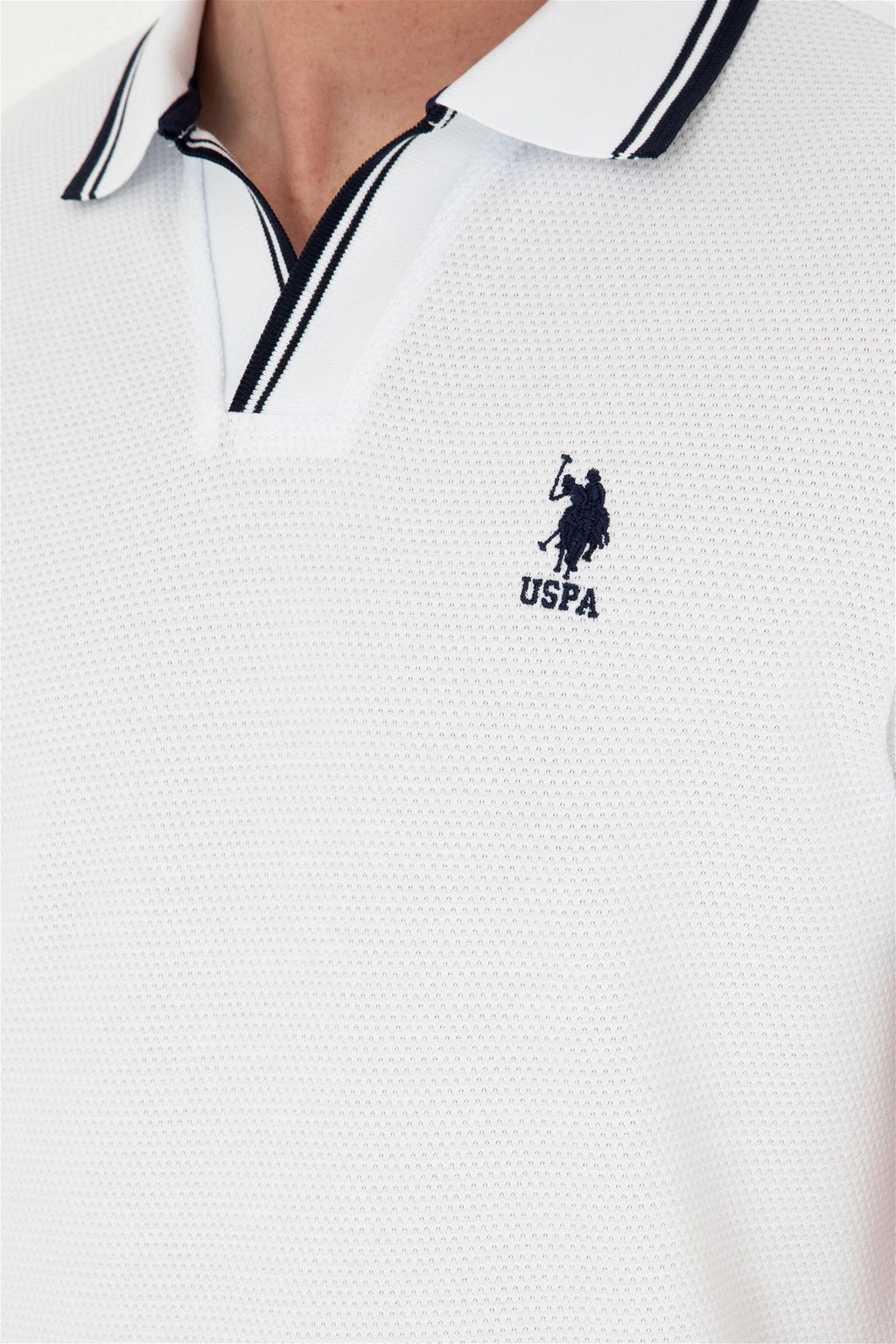 Мужская белая футболка Неожиданная скидка в корзине - U.s. polo assn фото 7