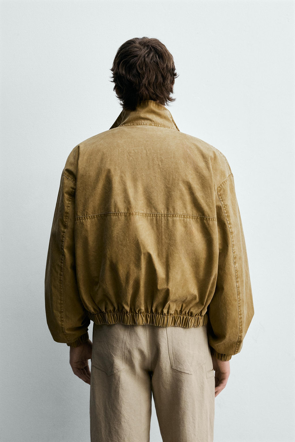 CAZADORA LAVADA CROPPED FIT / Tostado - Zara фото 3