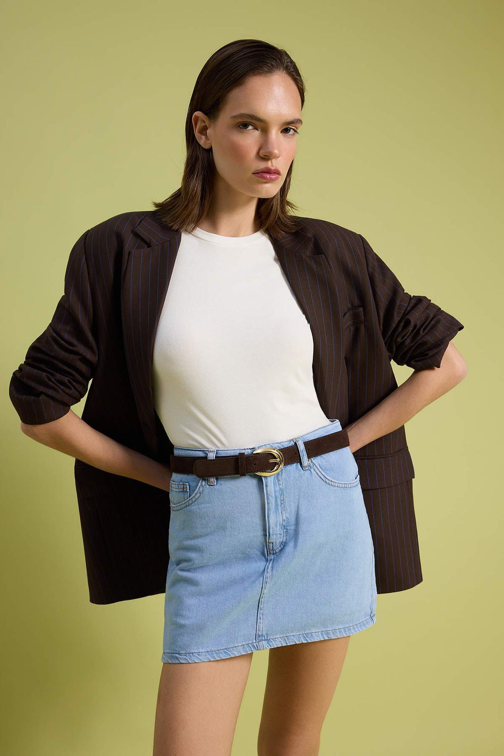 Bej Vintage Y?kama Yuksek Bel Denim Sort Etek TWOSS26SR00110 - Trendyolmilla фото 17