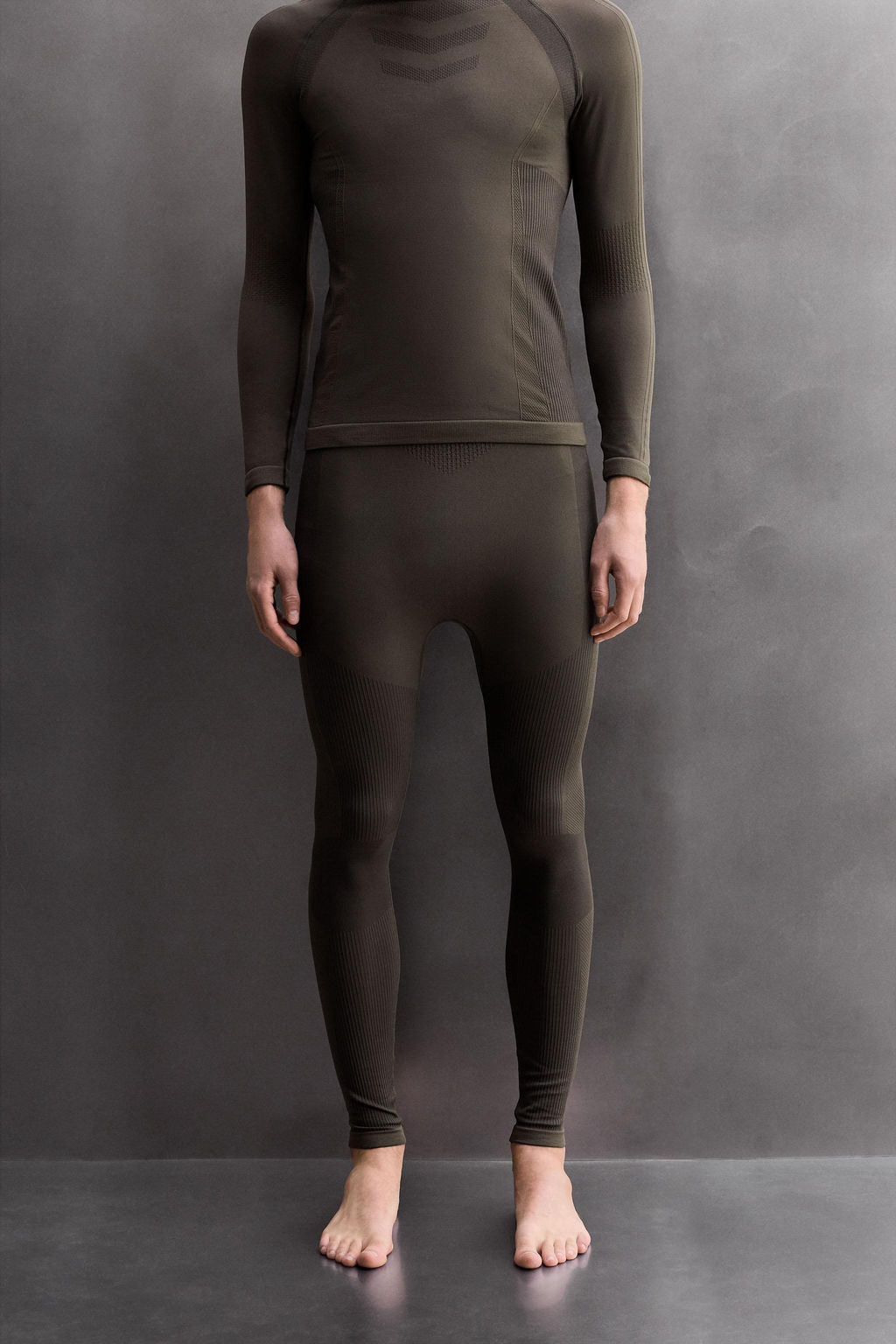FIRST LAYER COMPRESSION SKI LEGGINGS - Zara фото 11