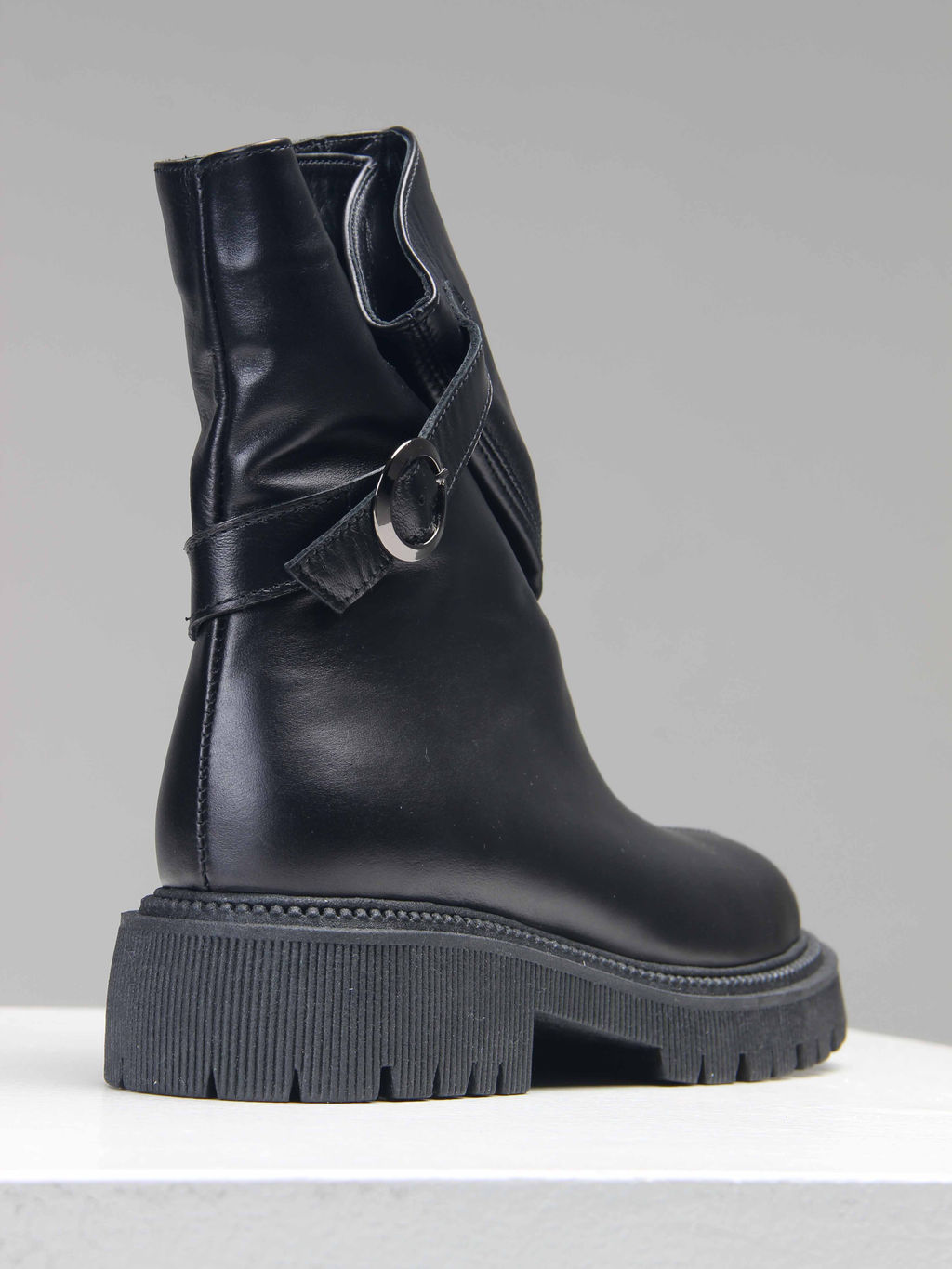 Полусапоги 231.taskanabl.Black/Байка