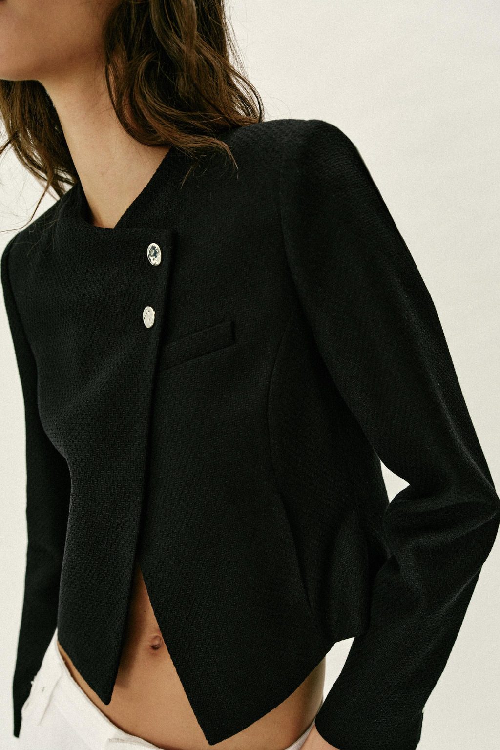 BLAZER CORTA CRUZADA / Negro - Zara фото 5