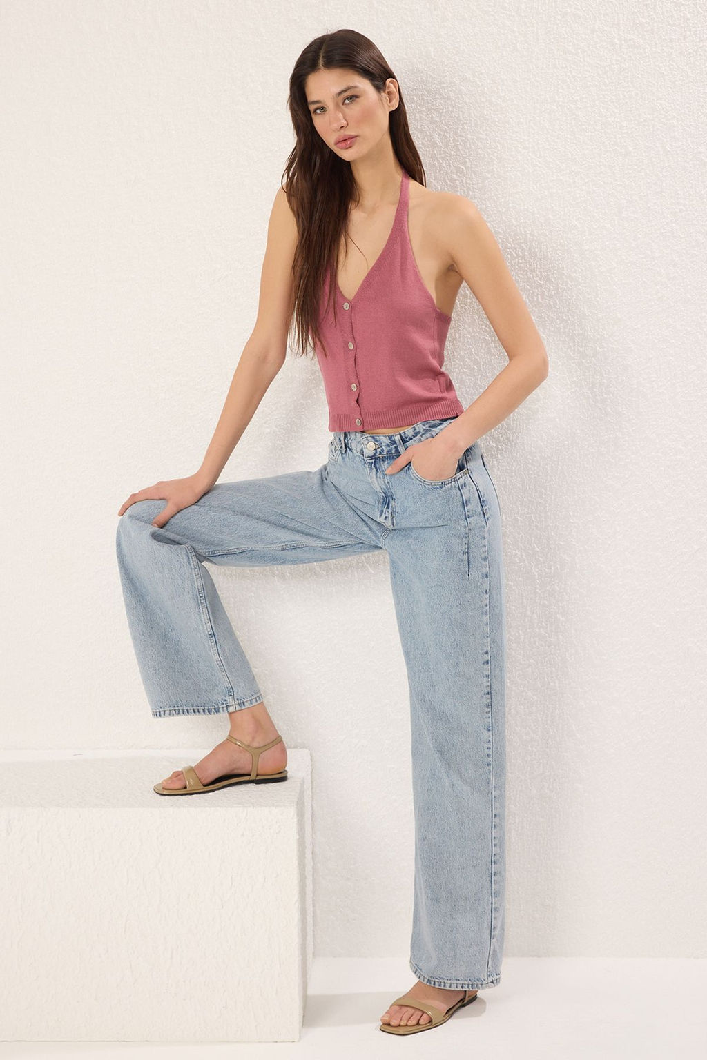 Trendyolmilla Gul Kurusu Crop Pamuklu Boyundan Baglamal? Triko Ince Bluz TWOSS25BZ00361