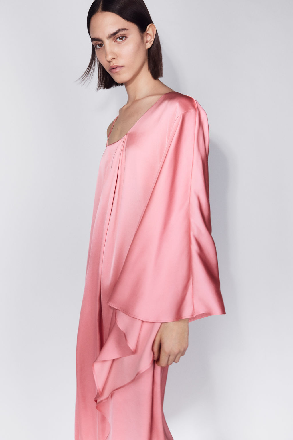 Vestido caft?n satinado de un hombro - H&m фото 3