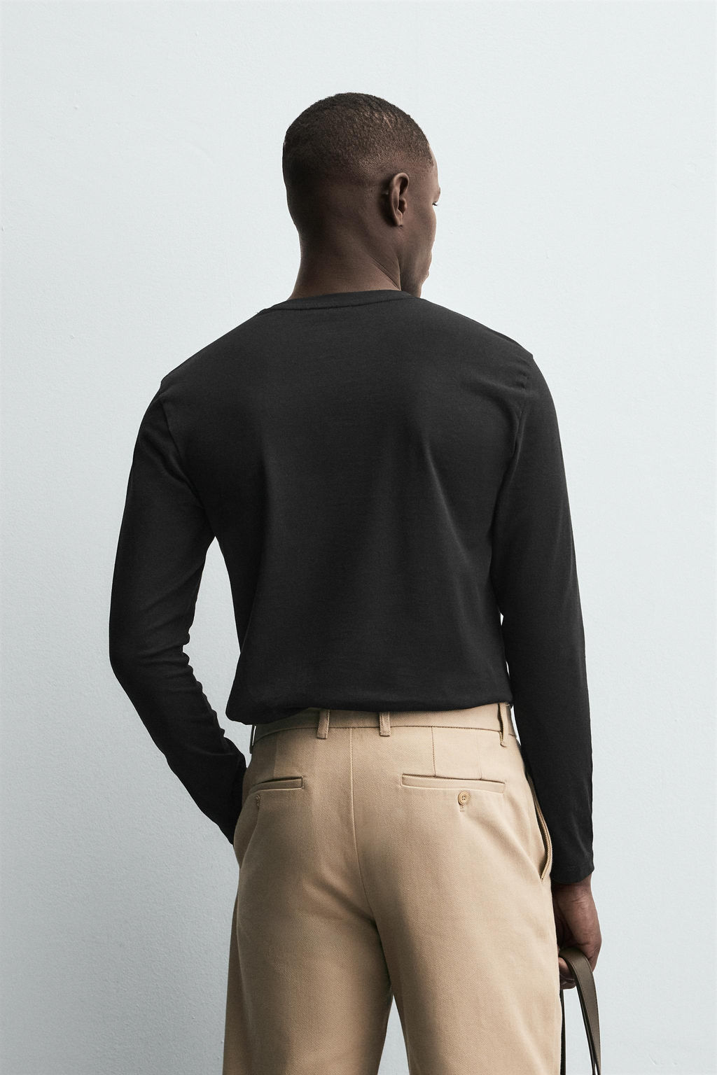 CAMISETA SLIM FIT B?SICA / Negro - Zara фото 3