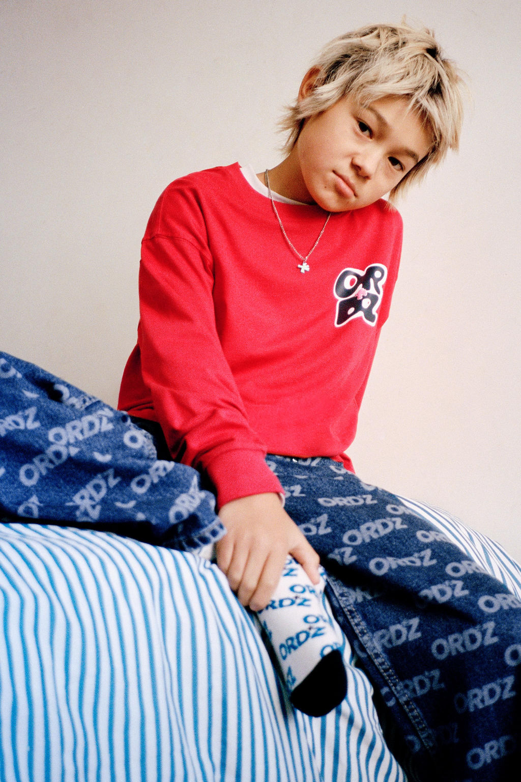 WIDE-LEG JEANS WITH TEXT PRINT - Zara фото 7