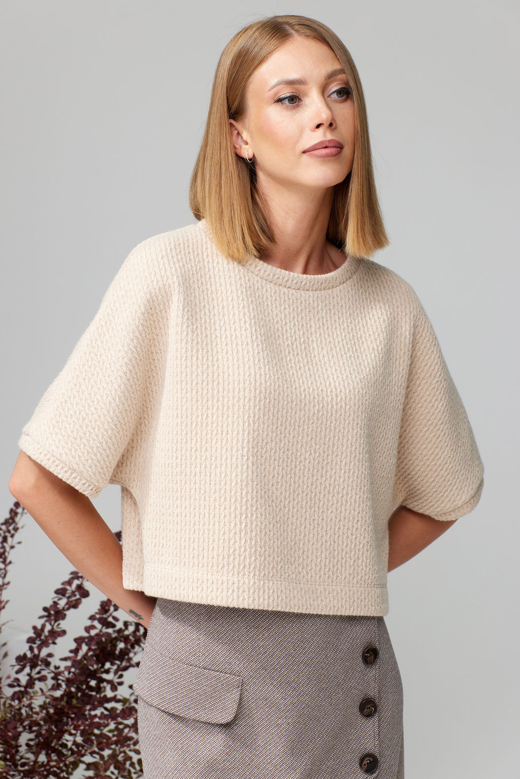 Костюм из джемпера и юбки - Allure фото 2