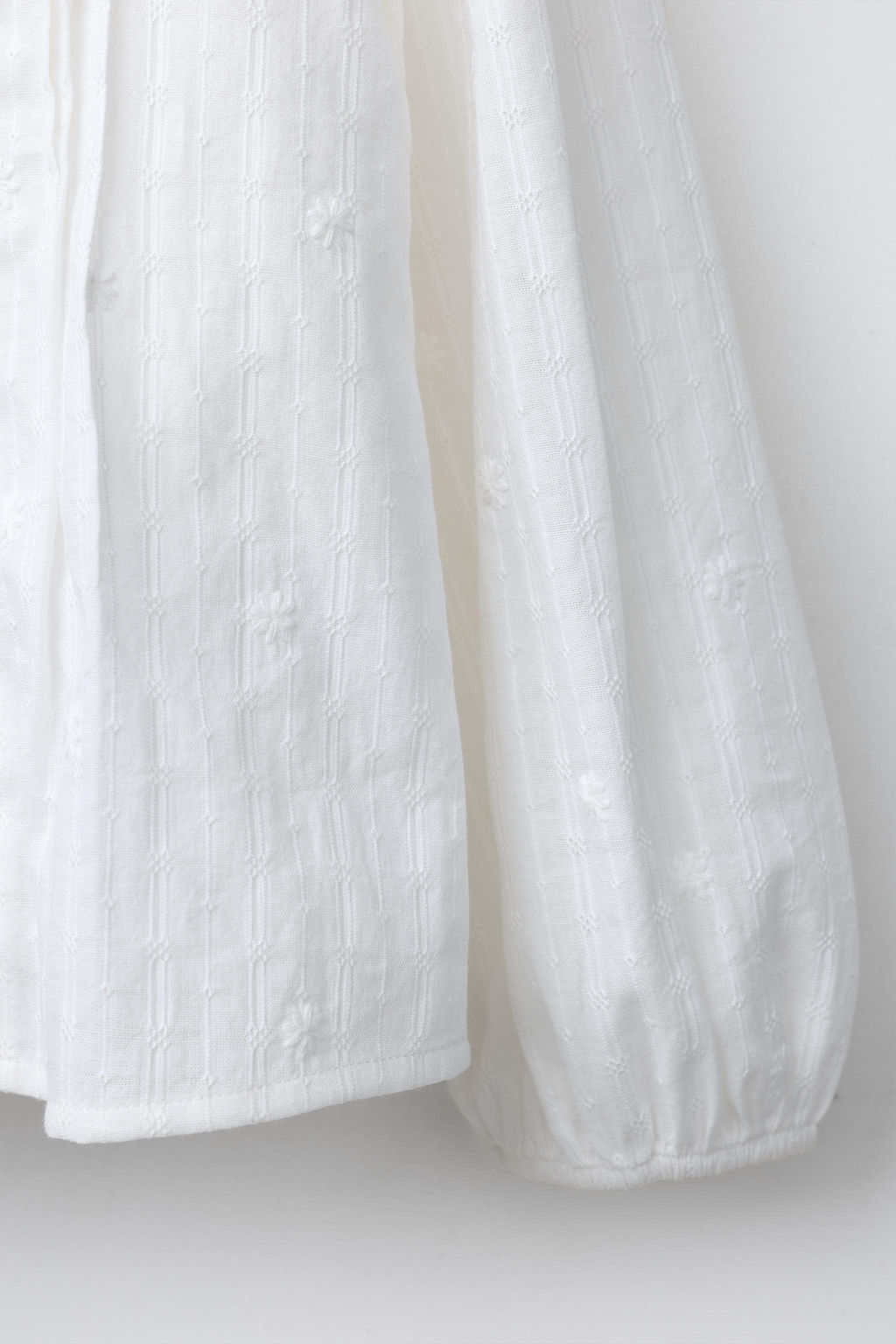 ROMANTIC SHIRT WITH EMBROIDERED FLOWERS - Zara фото 9