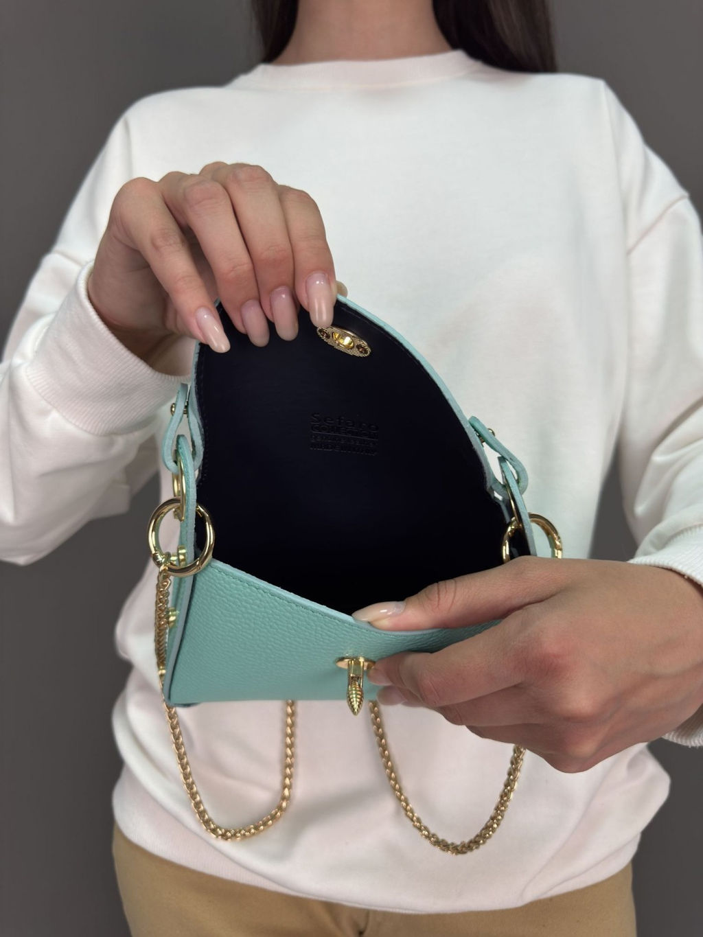 Сумка женская из телячьей кожи