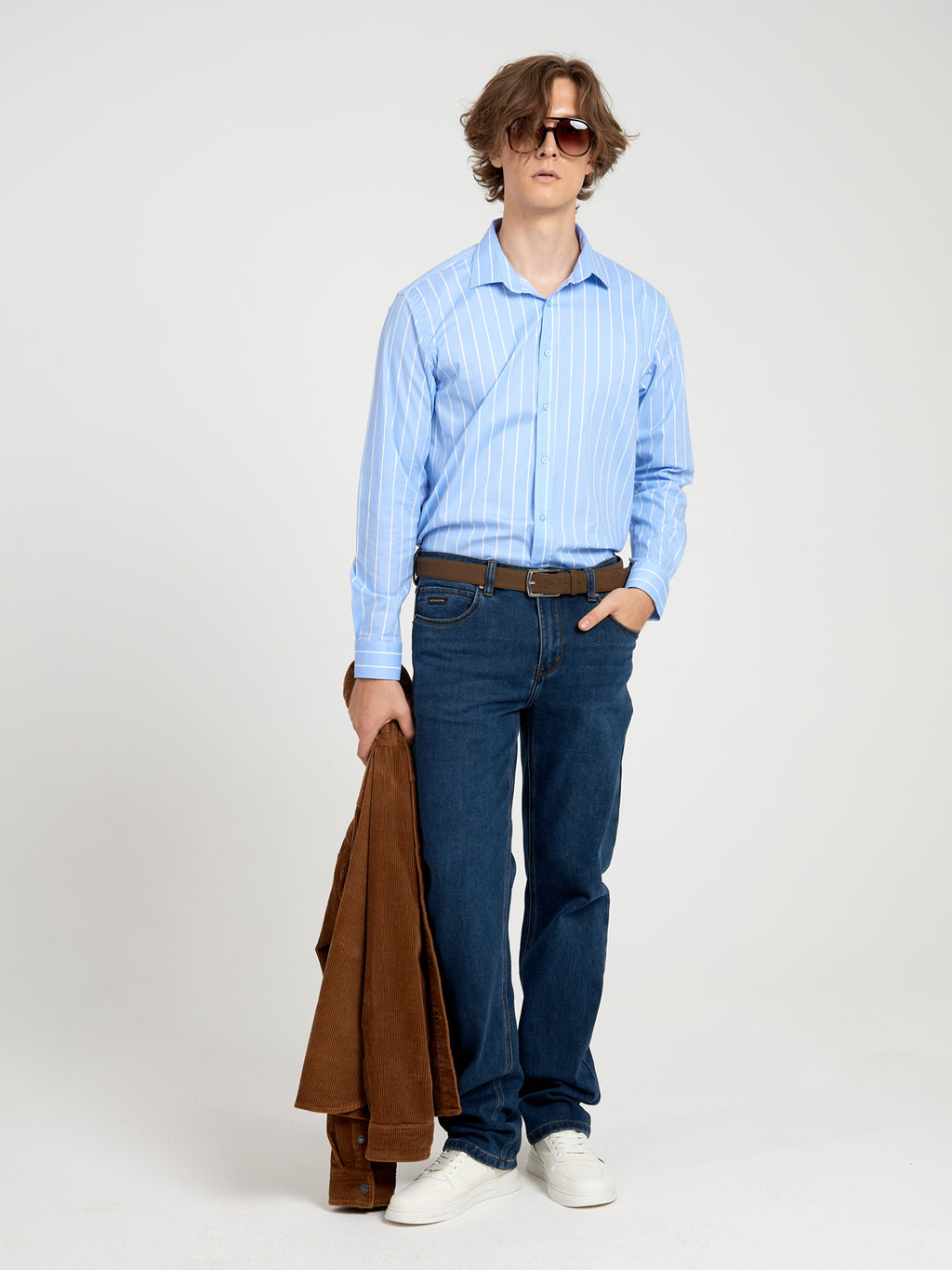 Утепленные мужские джинсы широкого кроя с начесом MOSSMORE