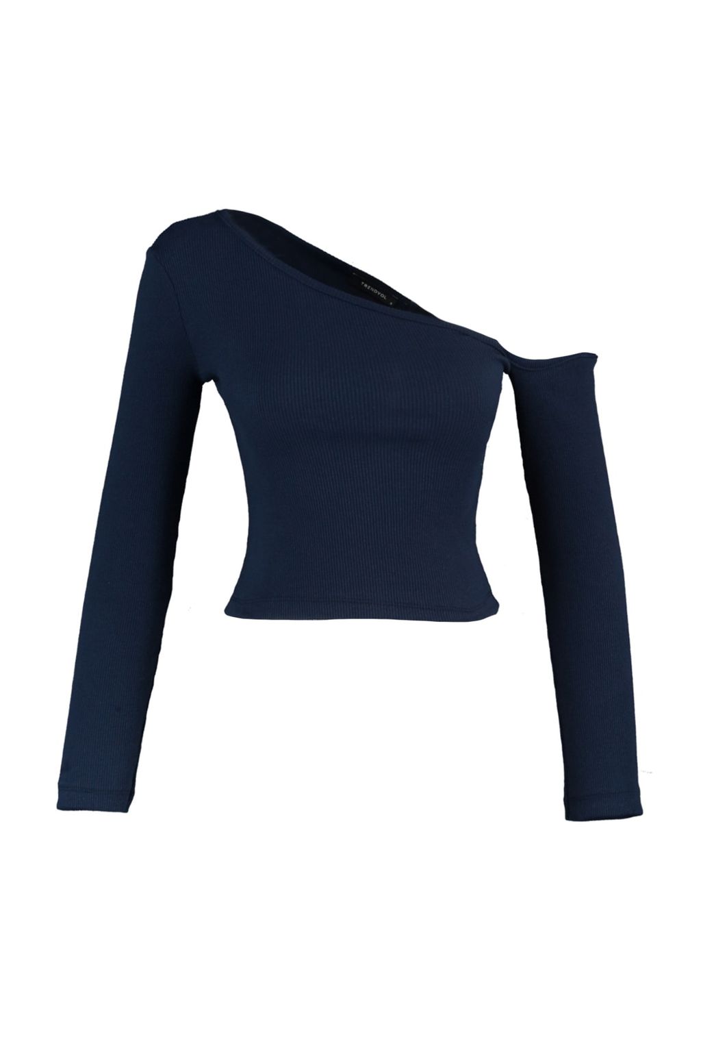 Trendyolmilla Indigo Fitted/Vucuda Oturan Asimetrik Yaka Omzu Ac?k Fitilli Esnek Orme Bluz TWOAW23BZ00088