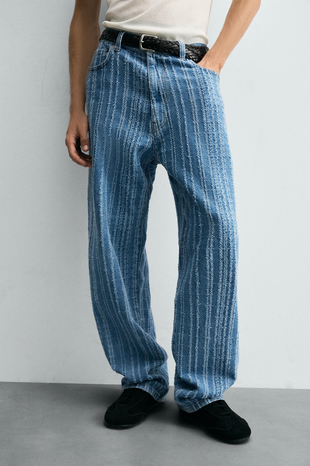 TEXTURED STRIPE JEANS - Zara фото 5