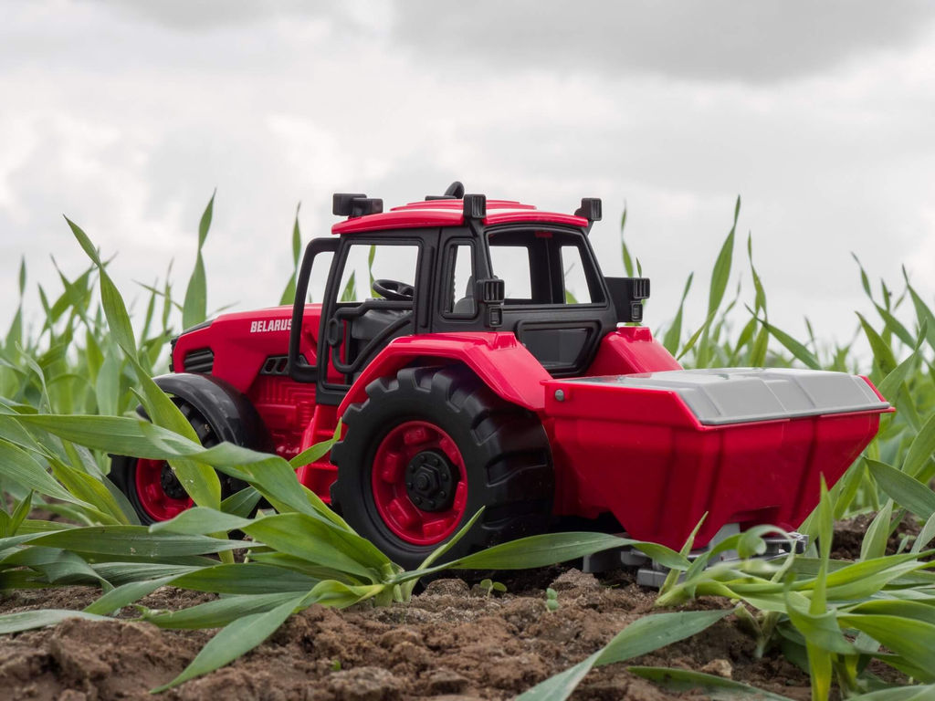 Трактор BELARUS для внесения удобрений - Полесье фото 9