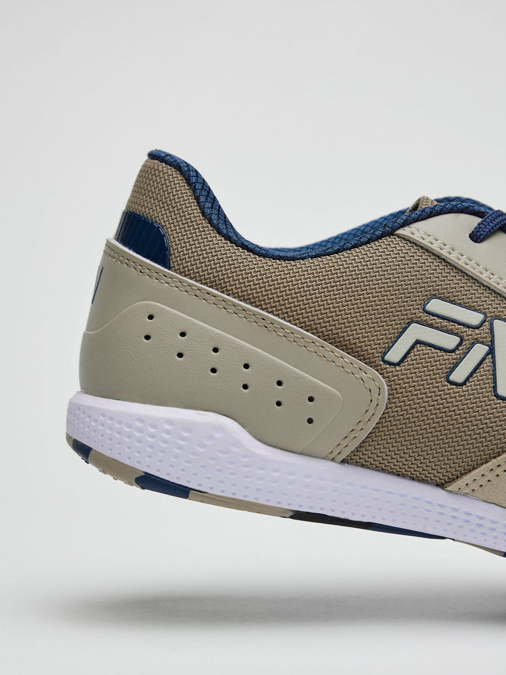 Футзалки FN Silence Beige