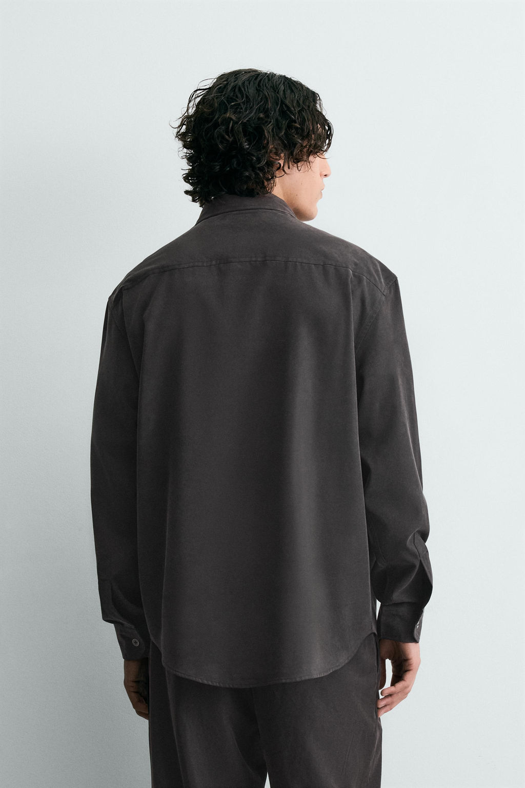 CAMISA FLUIDA RELAXED FIT / Negro - Zara фото 3