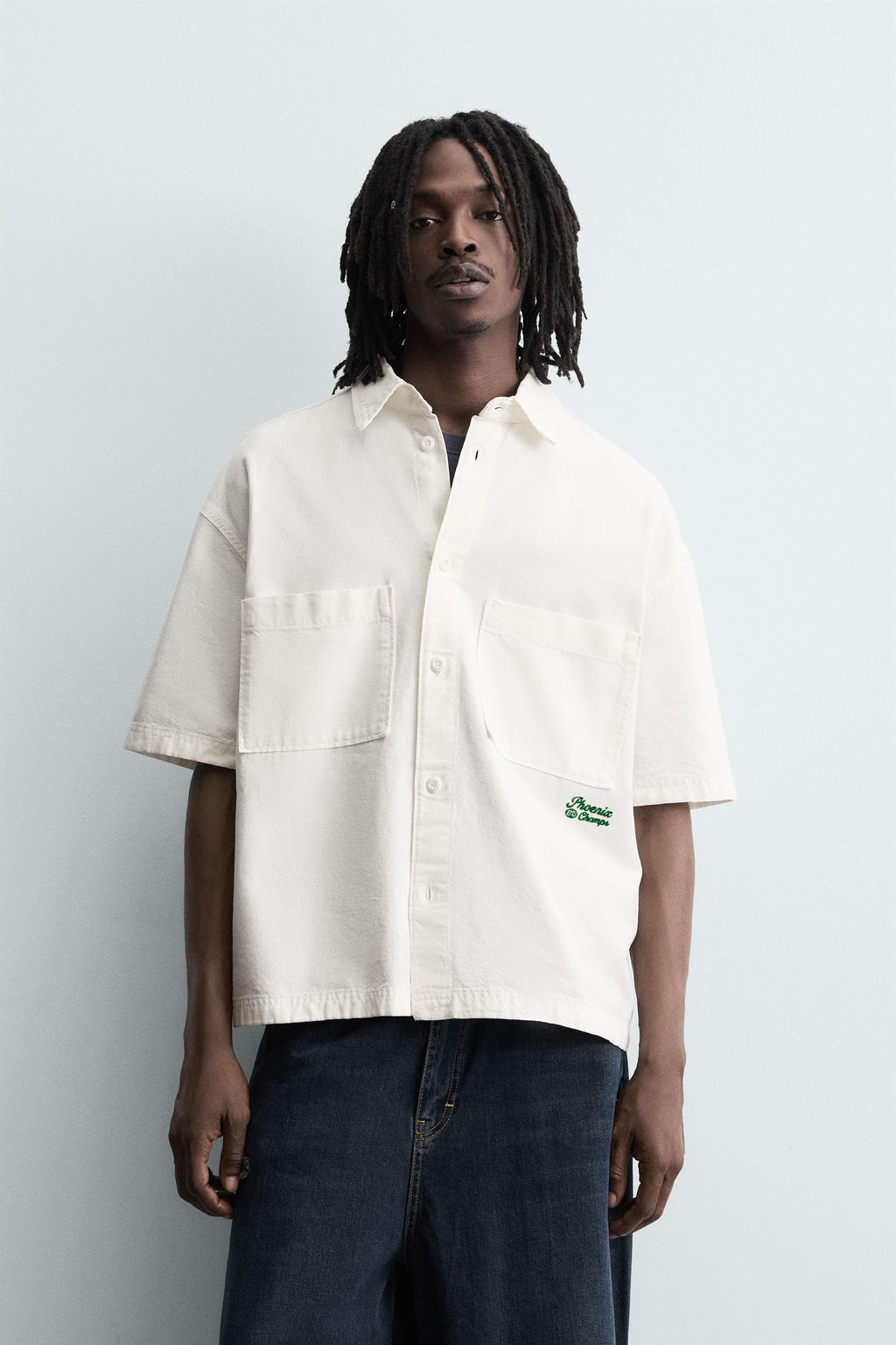 CONTRAST EMBROIDERY SHIRT