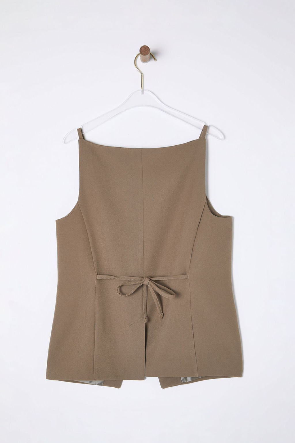 Bej Regular Boy Ask?l? Fitted Dokuma Yelek TWOSS25YE00010