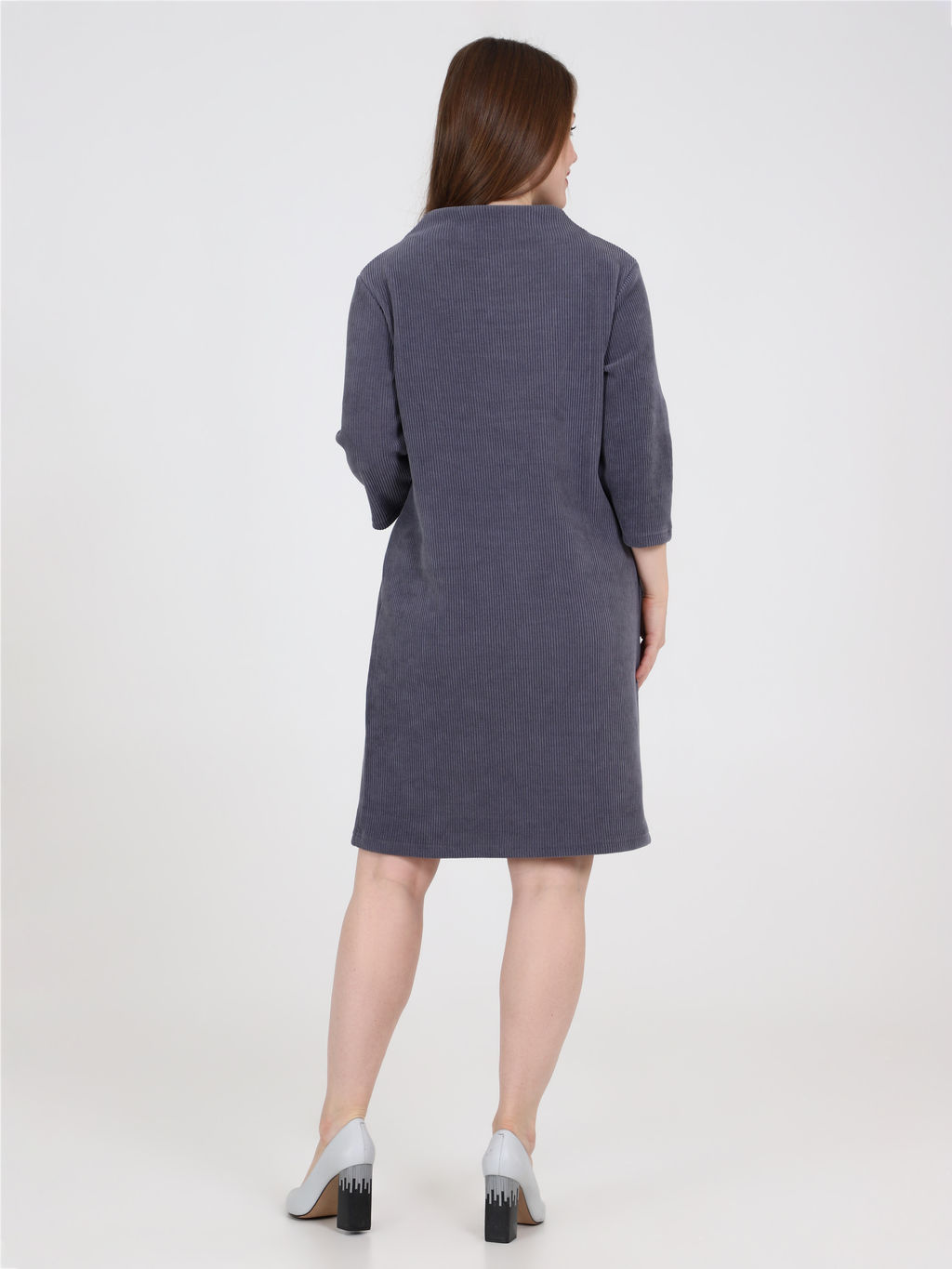 Платье из трикотажного велюра графитовое - Odis фото 7