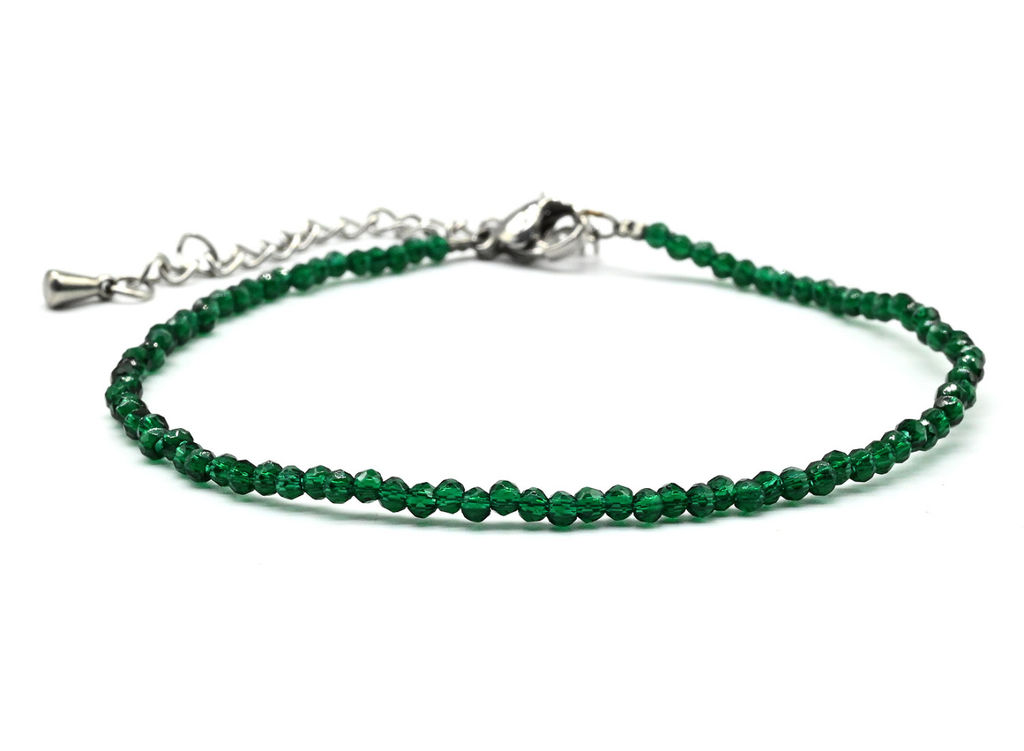 Браслет из граненых бусин мелких 2мм циркон цв.изумрудный, 17см