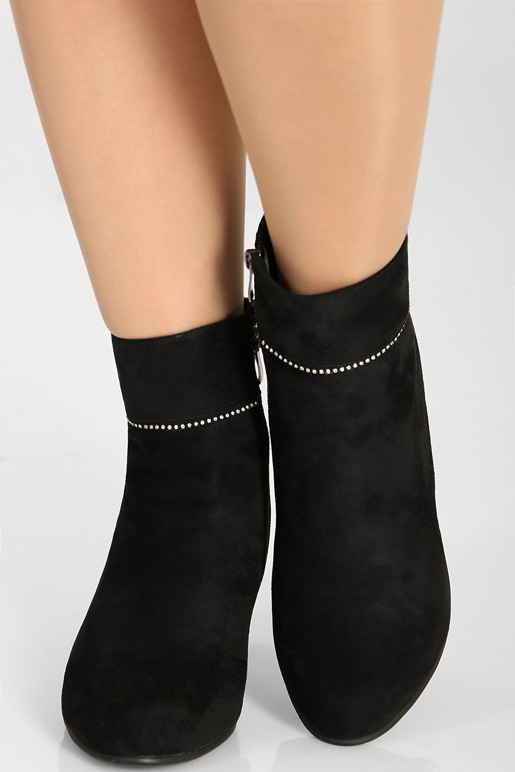 Ботинки женские со стразами