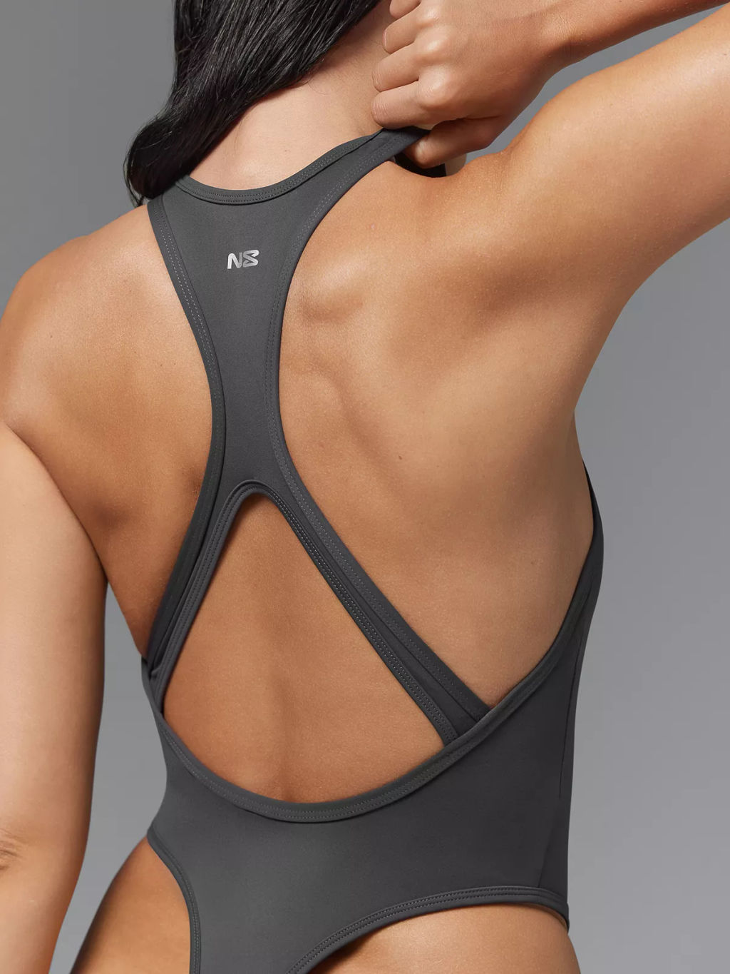 *Боди с высокой посадкой и открытой спиной