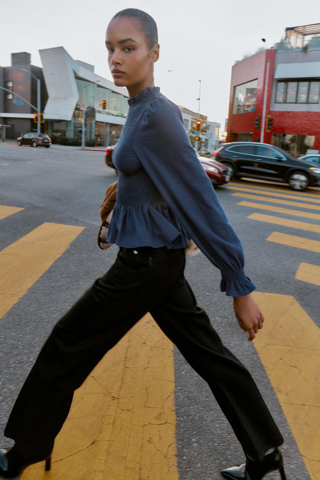 SMOCKED SHIRT - Zara фото 13