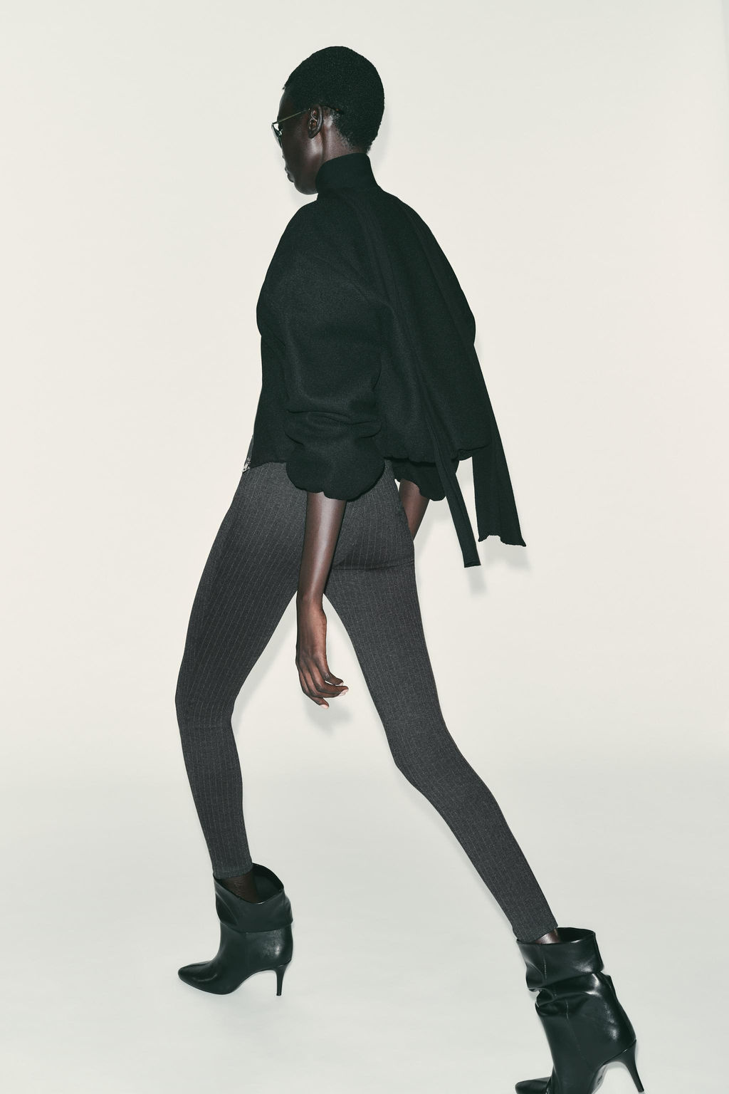 BUTTON LEGGINGS - Zara фото 8