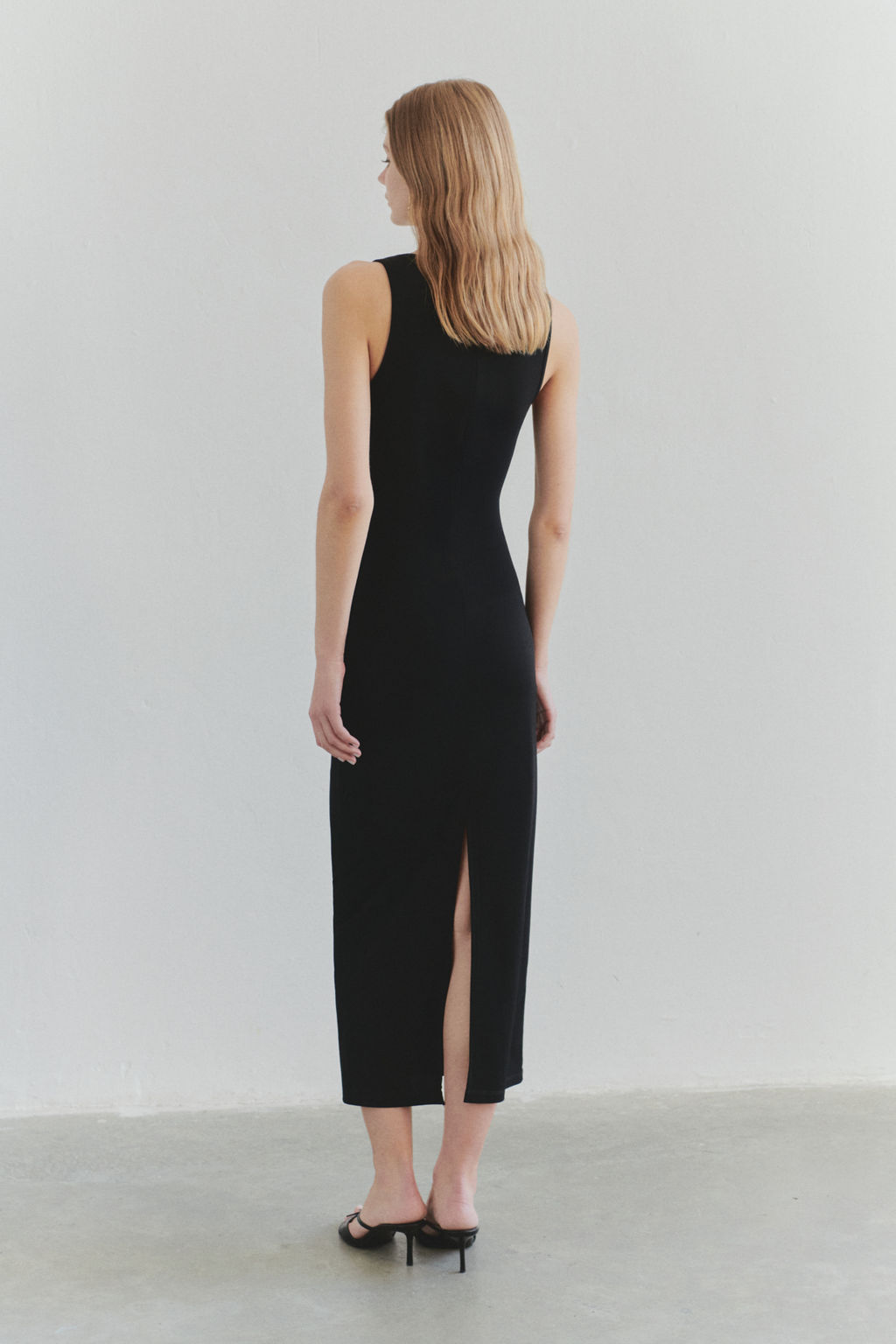 TRENDYOLMILLA Limited Edition K?rm?z? Gul Detayl? Orme Elbise TPRSS25EL00180 фото 13