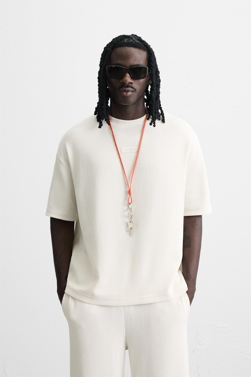 VERTICAL TEXTURE T-SHIRT - Zara фото 2