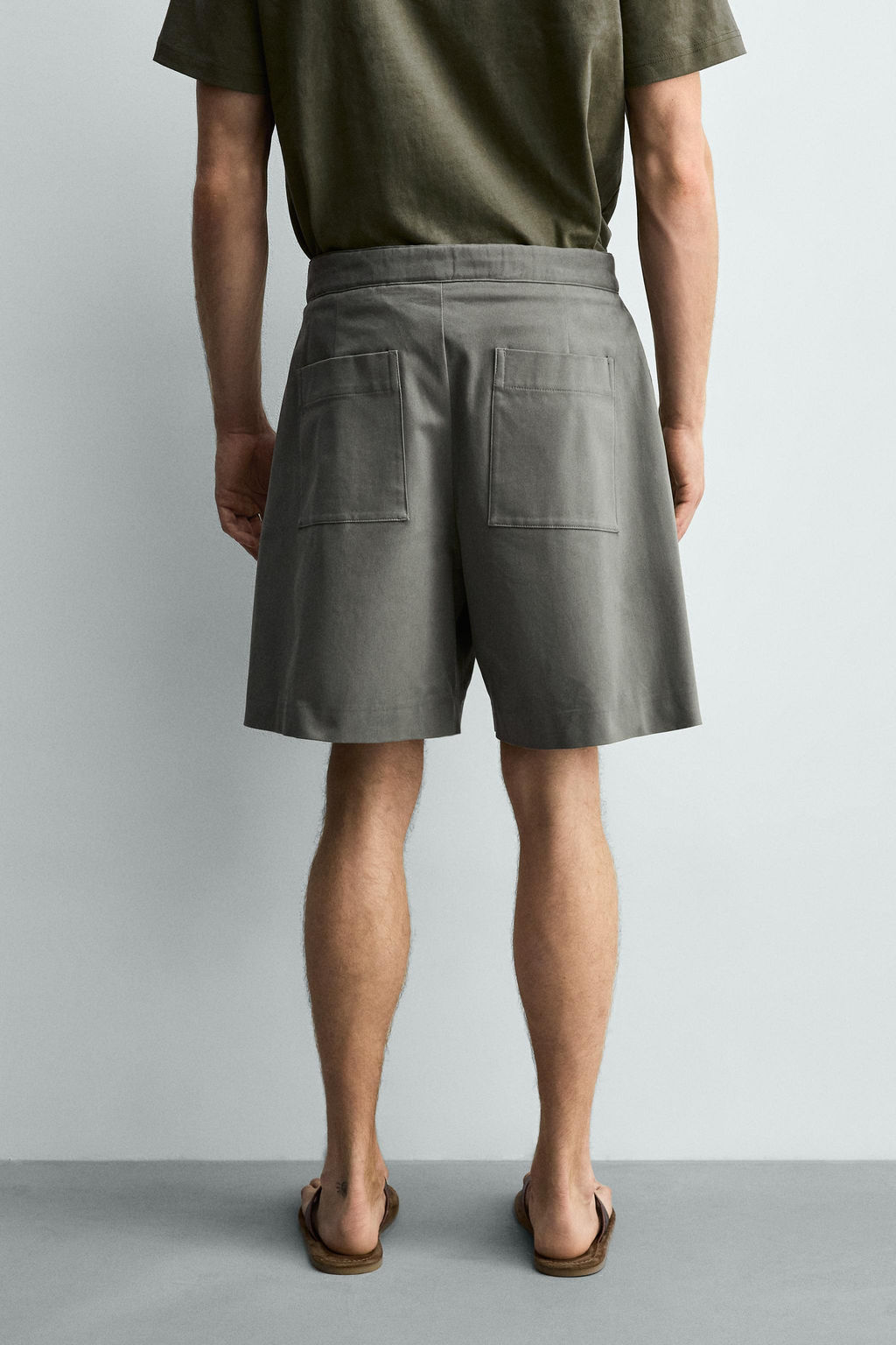 BERMUDA RELAXED FIT PLIEGUES CINTUR?N / Khaki - Zara фото 3