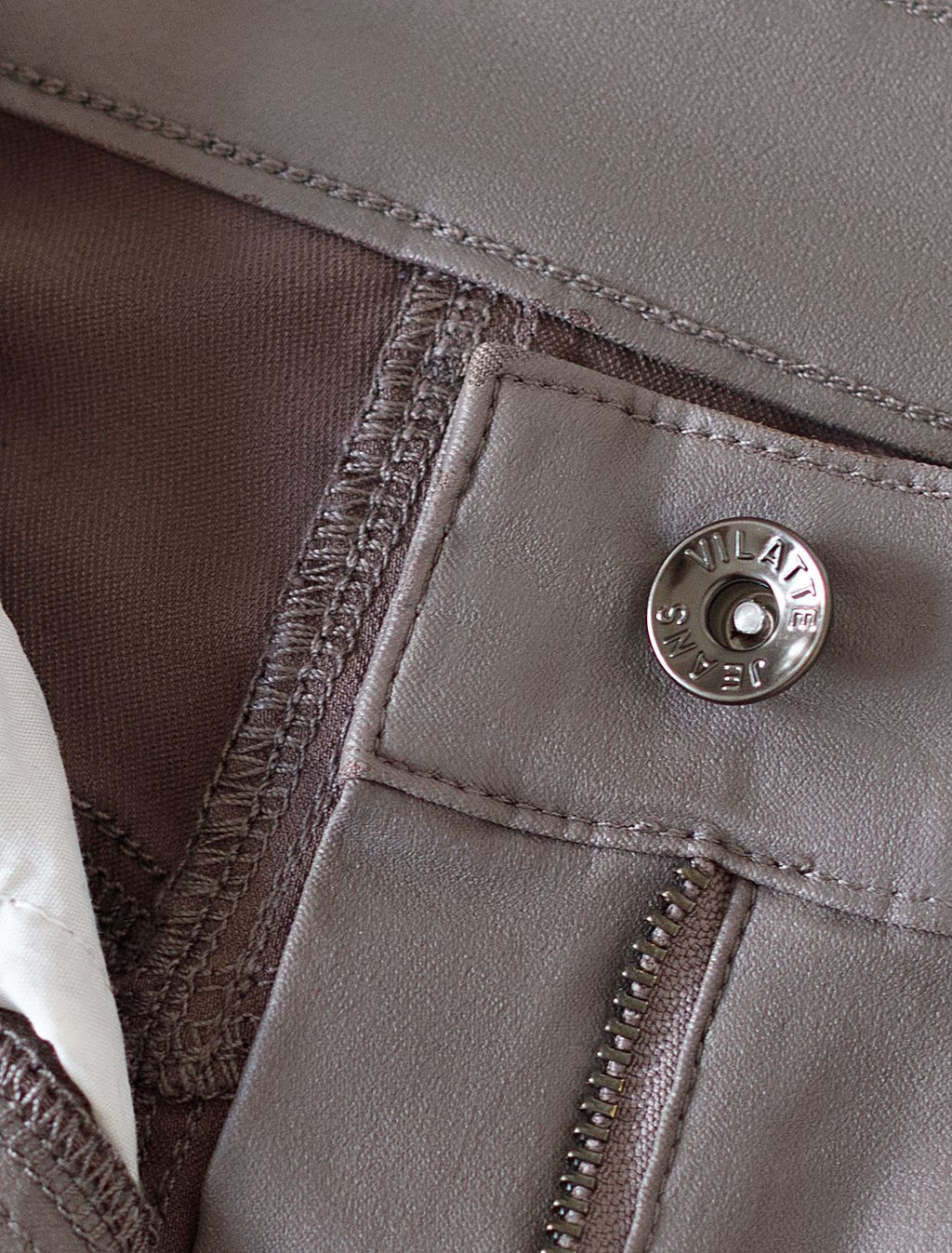 D24.277 Брюки женские кофейный