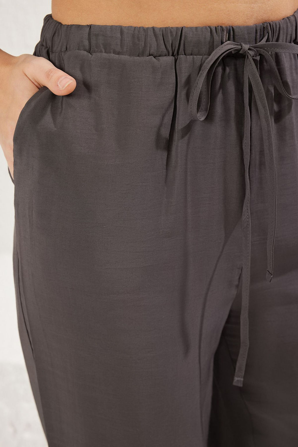 Antrasit Wide Leg Genis Paca Dokuma Pantolon TWOSS25PL00014 - Trendyolmilla фото 4