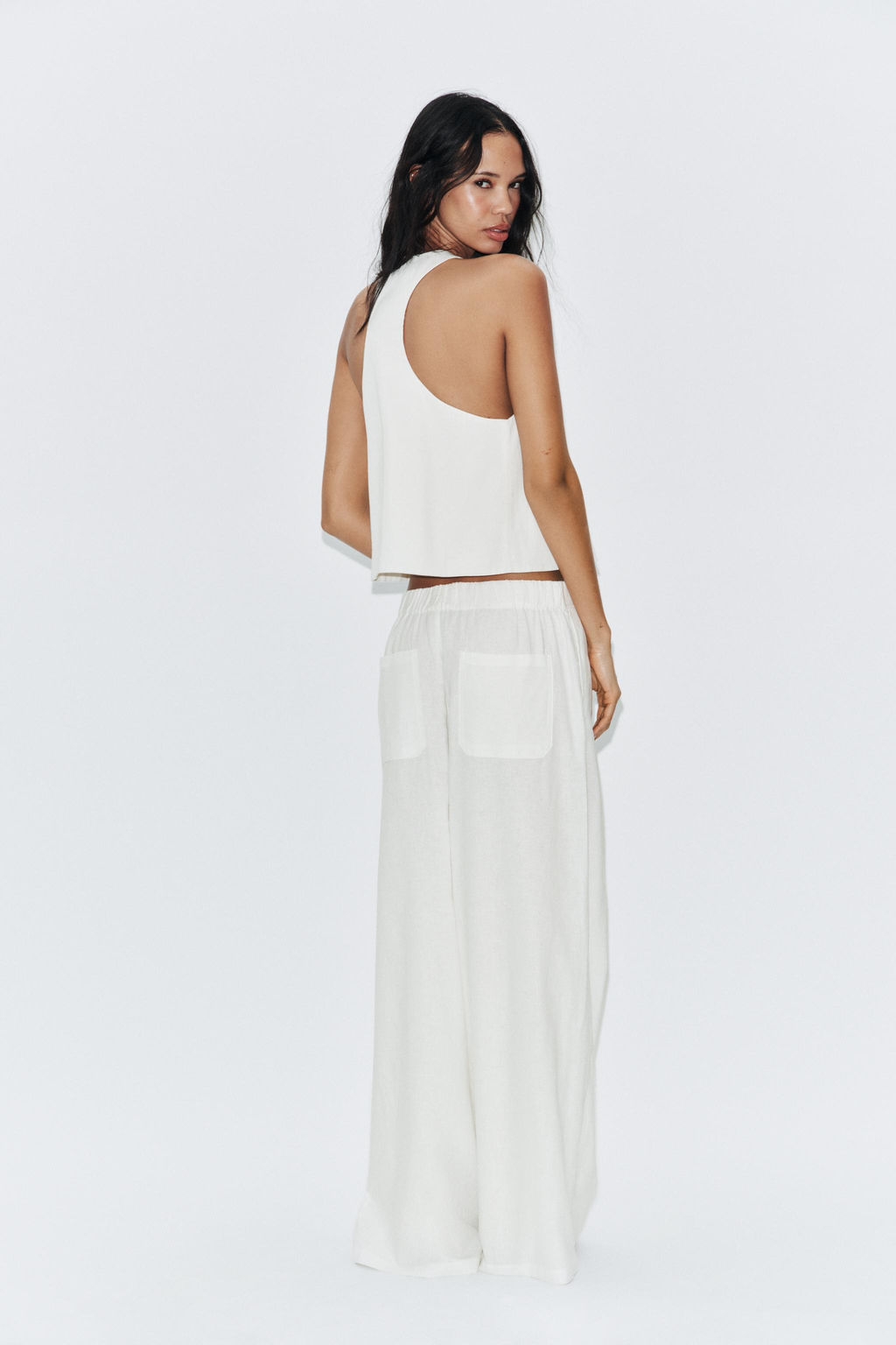 CHALECO BOTONES CON LINO / Blanco roto - Zara фото 3