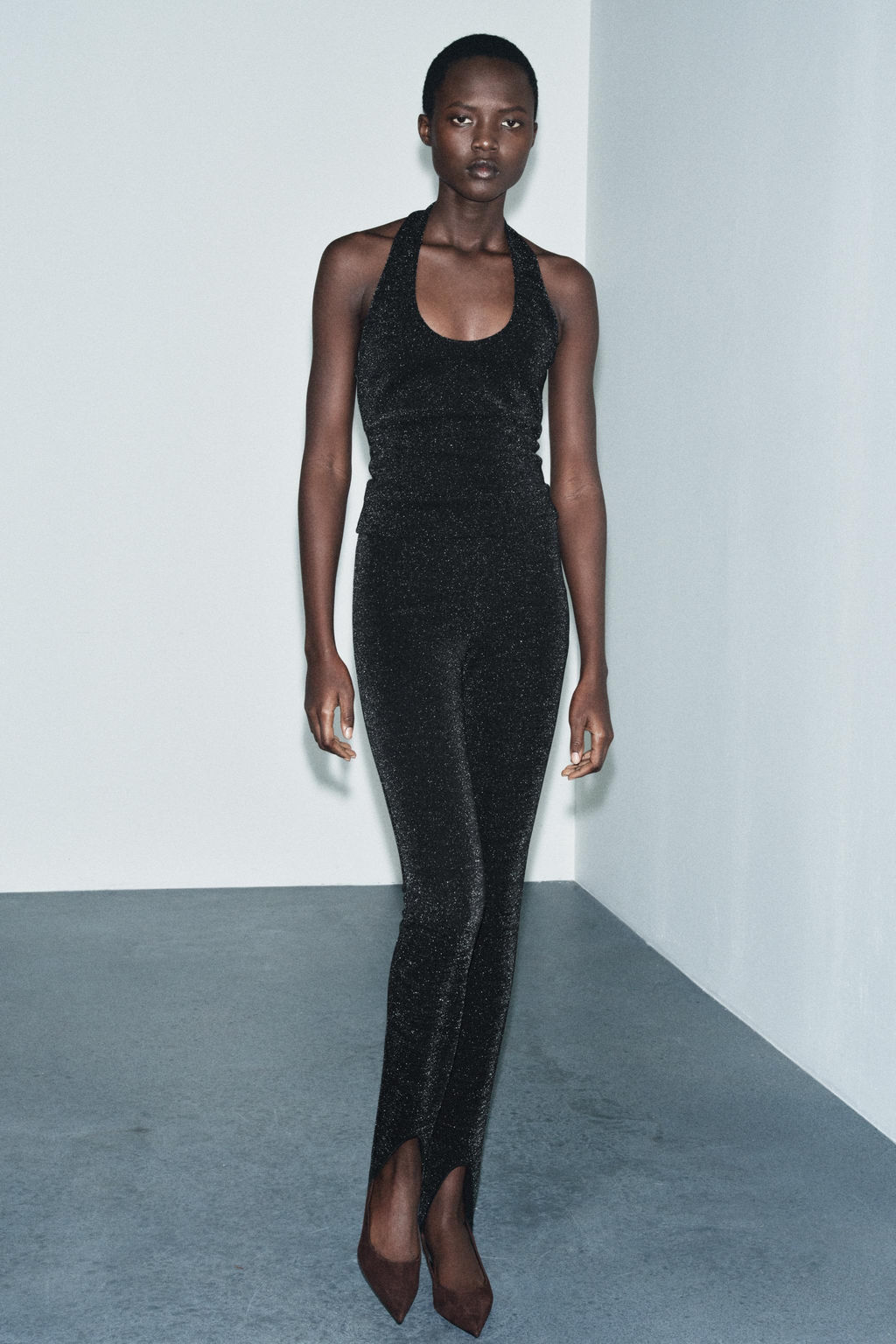 SHINY STRETCH HALTER TOP - Zara фото 7