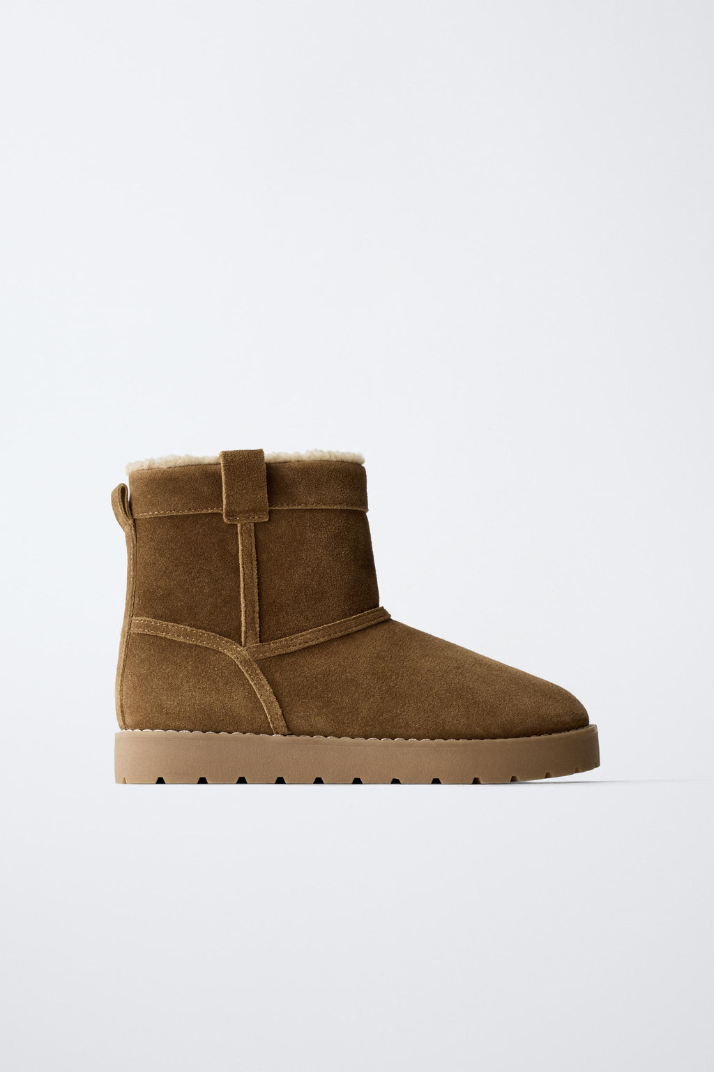 LEATHER ANKLE BOOTS WITH FAUX SHEARLING