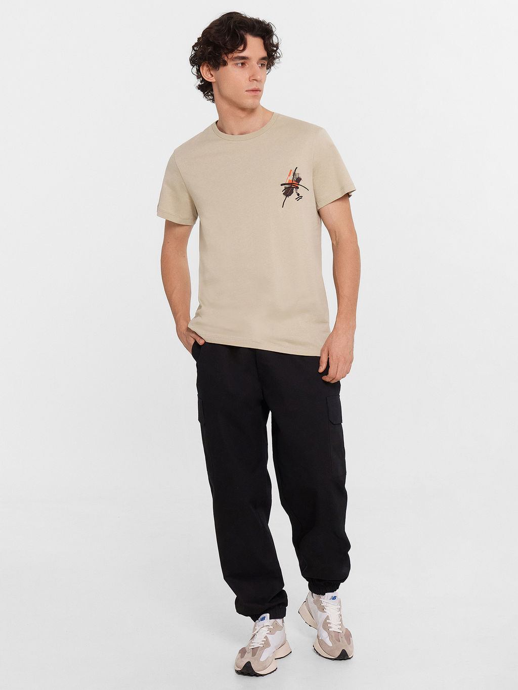 Футболка мужская Mark Formelle из хлопка бежевая с принтом  фото 3