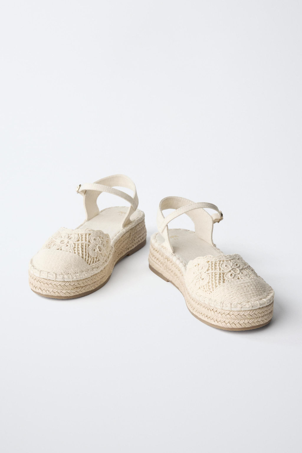 ALPARGATA BORDADOS / Blanco Crudo - Zara фото 3