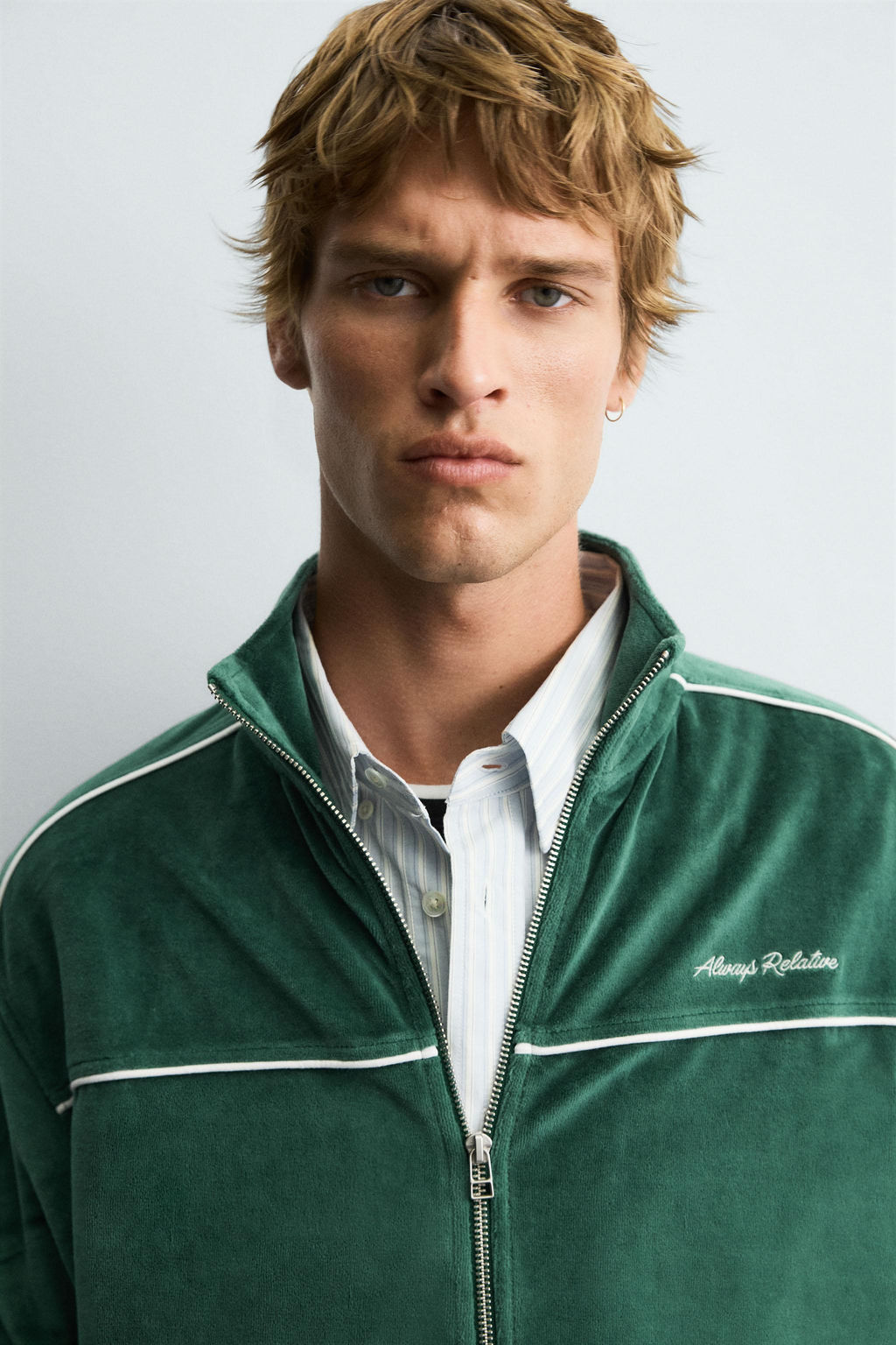 VELOUR ZIP-UP SWEATSHIRT