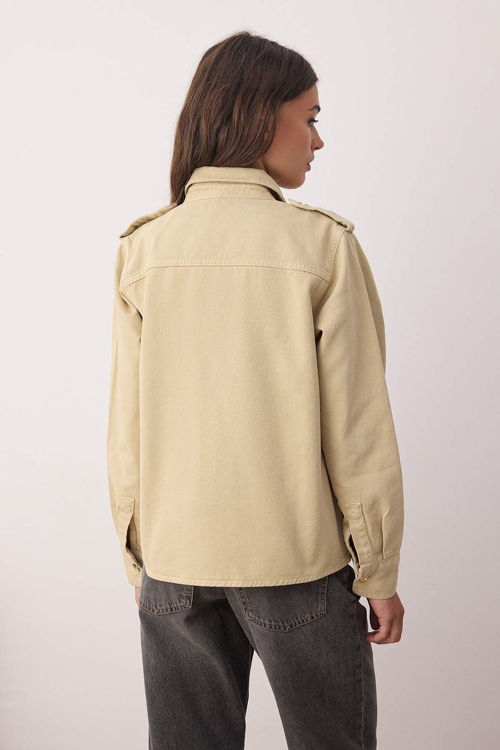 Bej Cep Detayl? Denim Gomlek Ceket TWOAW26CE00003 - Trendyolmilla фото 4