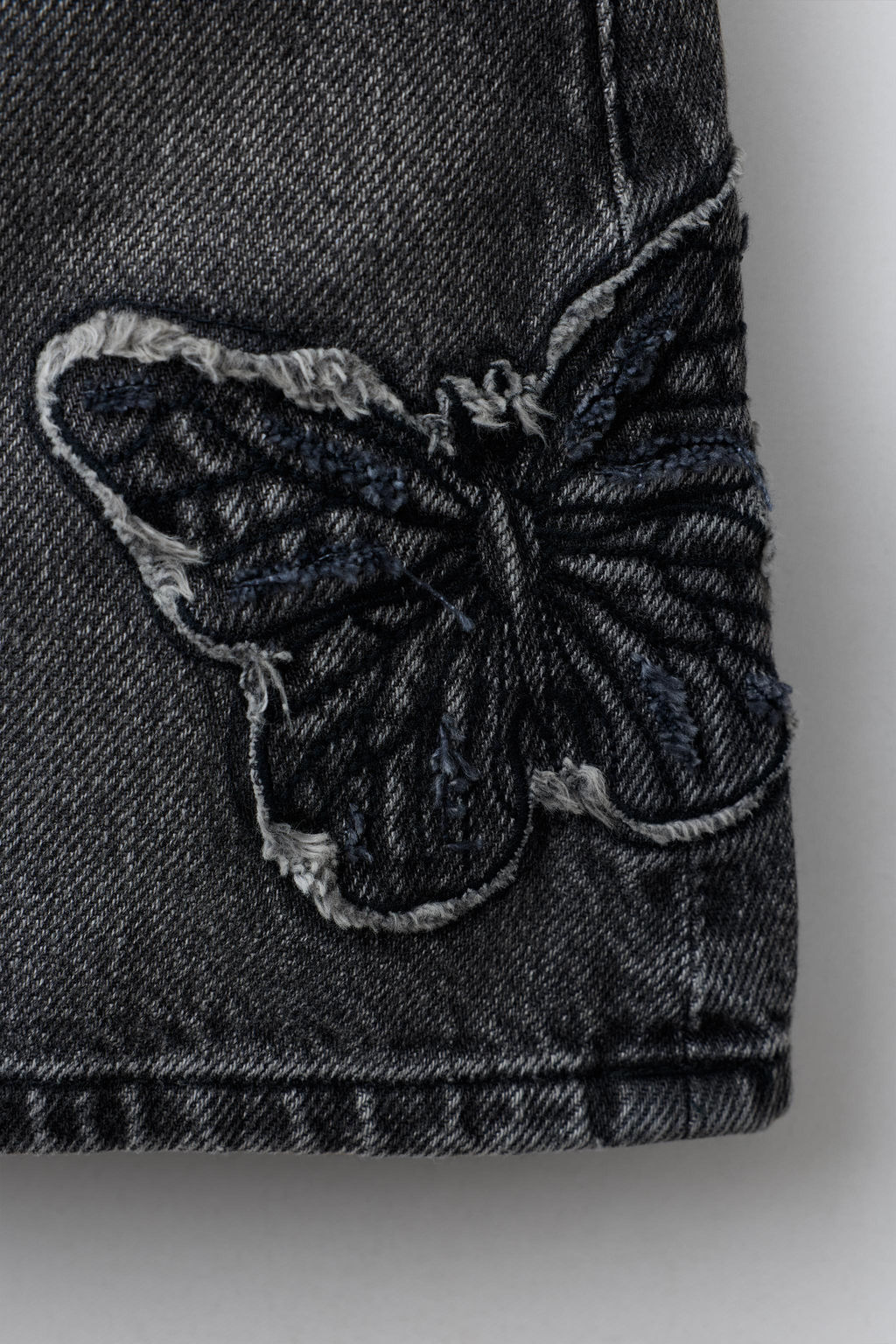 EMBROIDERED BUTTERFLY DENIM SKIRT - Zara фото 4