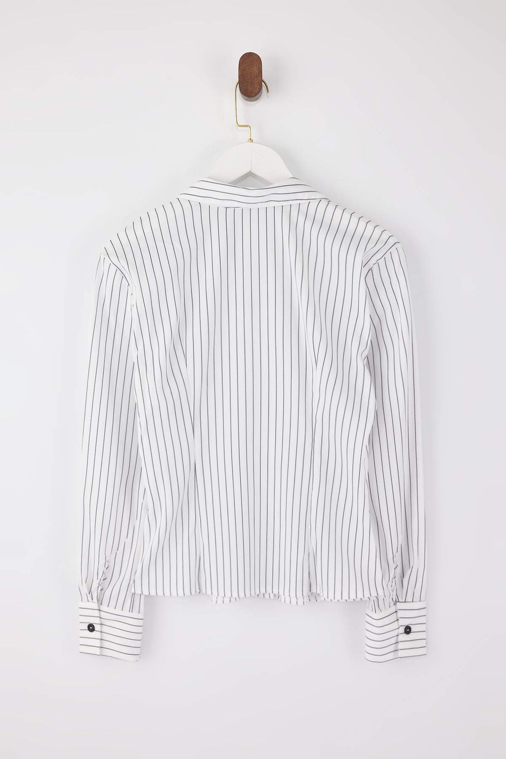 Beyaz Cizgili Bele Oturan Dugme Detayl? Gomlek TWOSS26GO00034 - Trendyolmilla фото 7