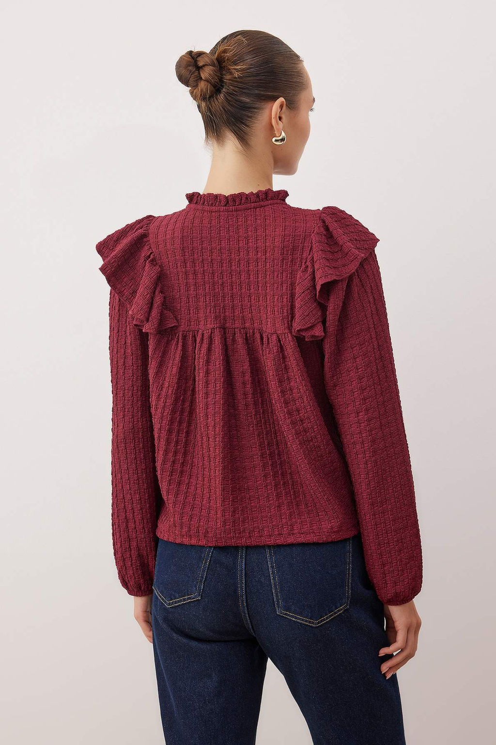 Bordo V Yaka F?rf?r Detayl? Regular Dokulu Orme Bluz TWOAW26BZ00314 - Trendyolmilla фото 4